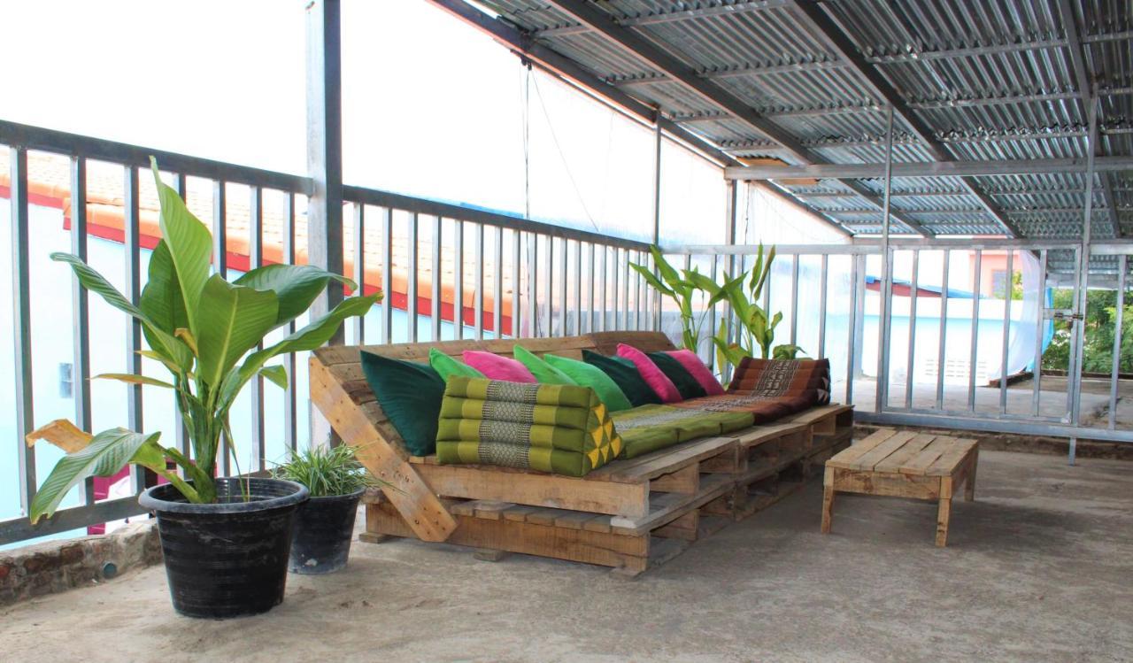 La Casa - Thakhek Hostel Eksteriør bilde