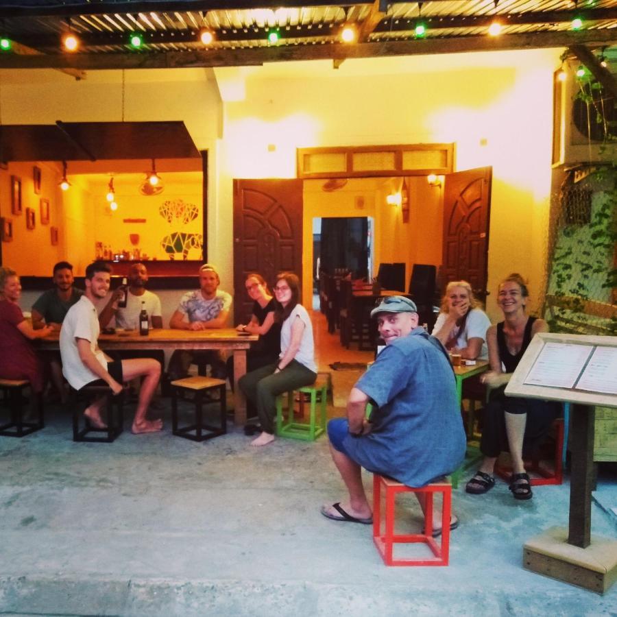 La Casa - Thakhek Hostel Eksteriør bilde